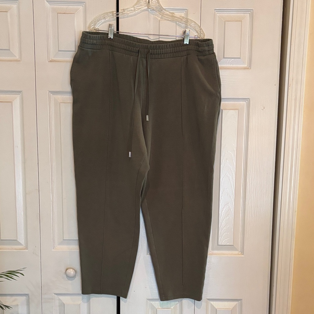 Terra & Sky Olive Joggers for Men